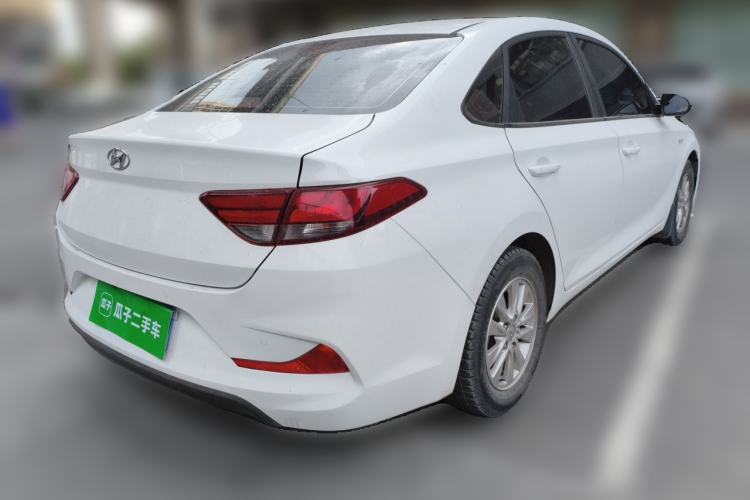 Used Hyundai Celesta 2018 1.6L Automatic GL Enjoyment Edition China VI compliant Exterior 5