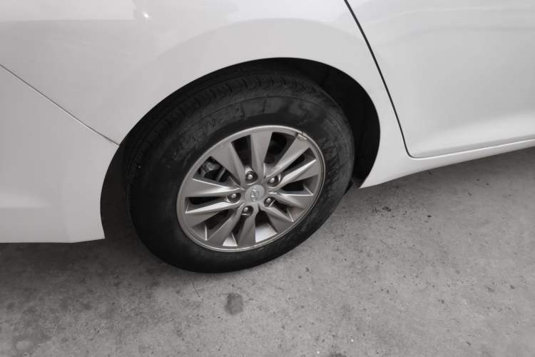 Used Hyundai Celesta 2018 1.6L Automatic GL Enjoyment Version China V Standard Exterior 5