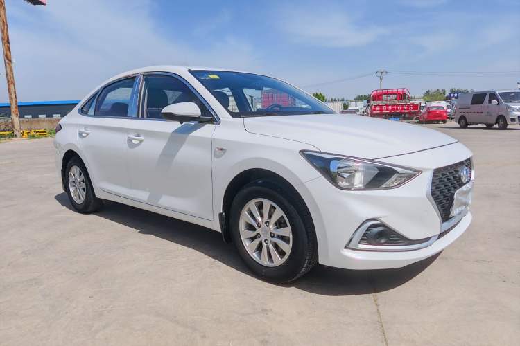 Used Hyundai Celesta 2018 1.6L Automatic GL Enjoyment Edition China VI compliant Exterior 5