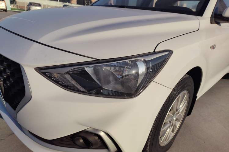 Used Hyundai Celesta 2018 1.6L Automatic GL Enjoyment Edition China VI compliant Exterior 6
