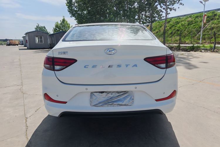 Used Hyundai Celesta 2018 1.6L Automatic GL Enjoyment Edition China VI compliant Exterior 8