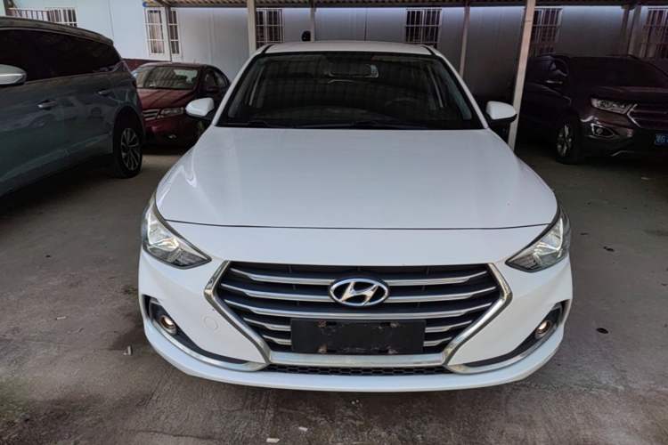 Used Hyundai Celesta 2018 1.6L Automatic GL Enjoyment Version China V Standard Front