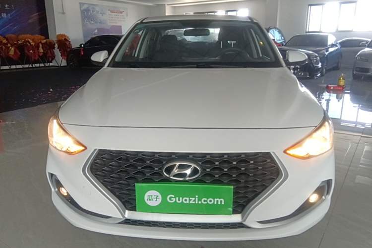 Used Hyundai Celesta 2018 1.6L Automatic GL Enjoyment Edition China VI compliant Front