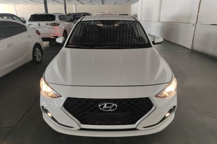 Used Hyundai Celesta 2018 1.6L Automatic GL Enjoyment Version China V Standard Front