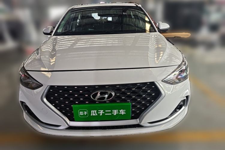 Used Hyundai Celesta 2018 1.6L Automatic GL Enjoyment Edition China VI compliant Front