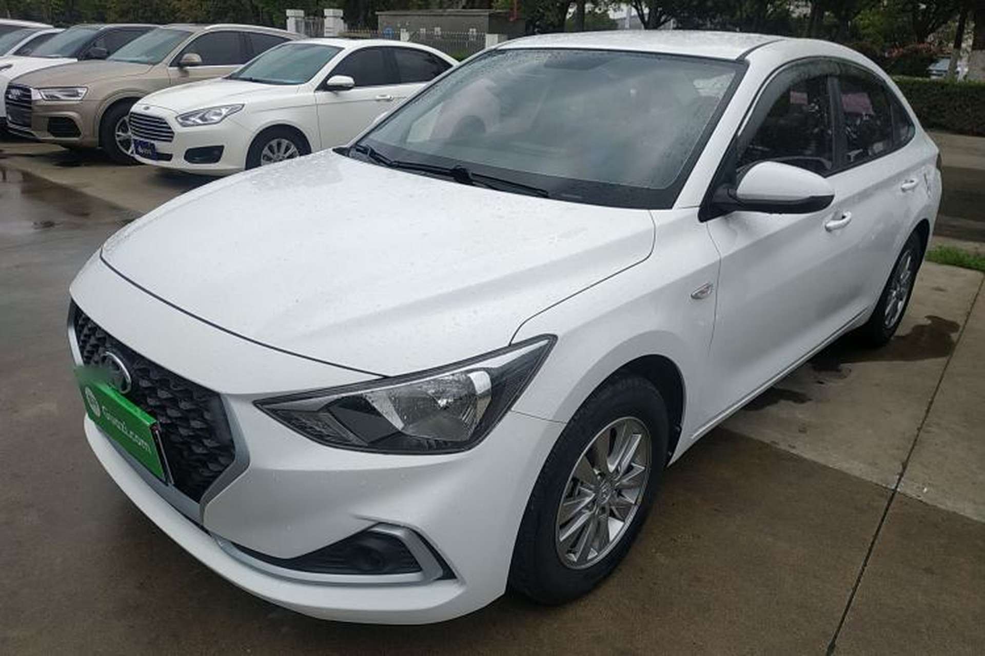 Used Hyundai Celesta 2018 1.6L Automatic GL Enjoyment Edition China VI compliant Front Left 45 Deg
