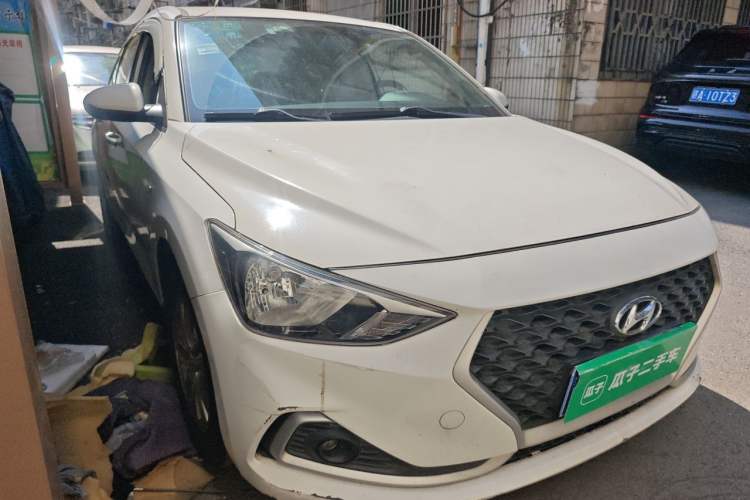 Used Hyundai Celesta 2018 1.6L Automatic GL Enjoyment Version China V Standard Front Right 45 Deg