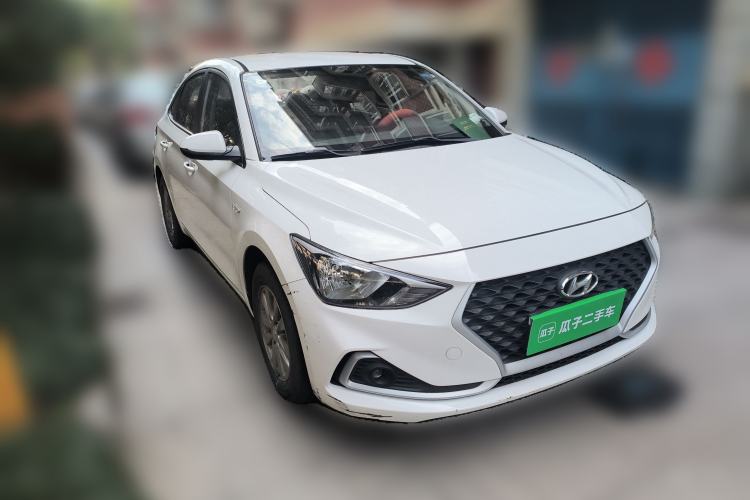Used Hyundai Celesta 2018 1.6L Automatic GL Enjoyment Version China V Standard Front Right 45 Deg