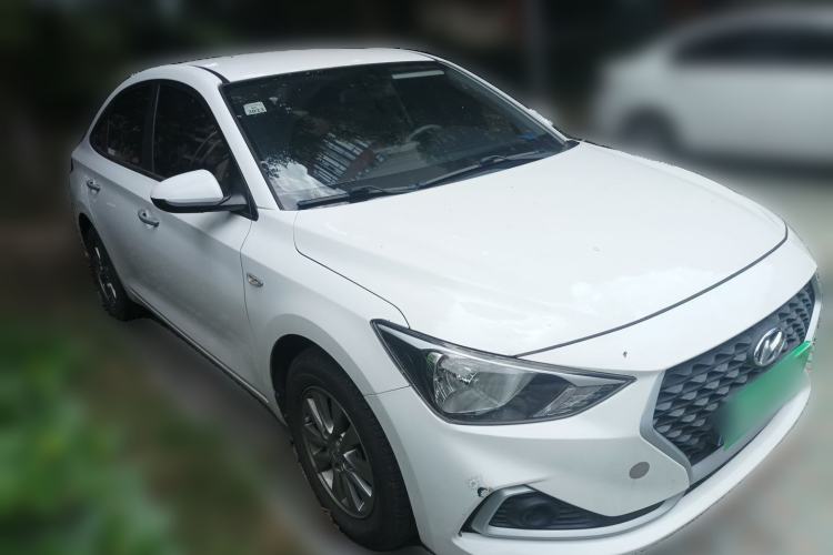 Used Hyundai Celesta 2018 1.6L Automatic GL Enjoyment Version China V Standard Front Right 45 Deg