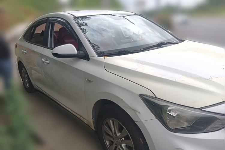 Used Hyundai Celesta 2018 1.6L Automatic GL Enjoyment Version China V Standard Front Right 45 Deg
