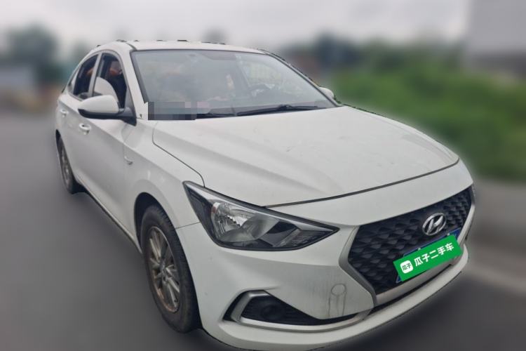 Used Hyundai Celesta 2018 1.6L Automatic GL Enjoyment Version China V Standard Front Right 45 Deg