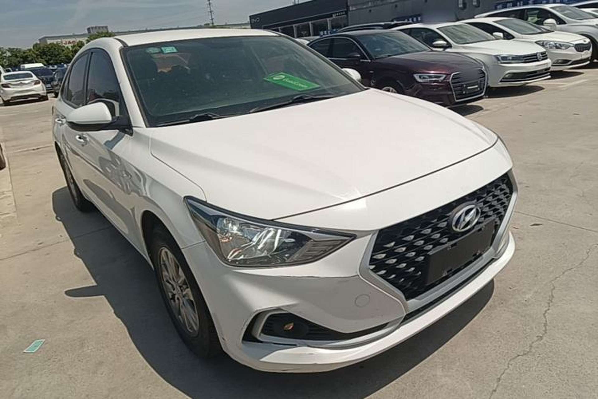 Used Hyundai Celesta 2018 1.6L Automatic GL Enjoyment Edition China VI compliant Front Right 45 Deg
