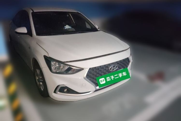 Used Hyundai Celesta 2018 1.6L Automatic GL Enjoyment Version China V Standard Front Right 45 Deg