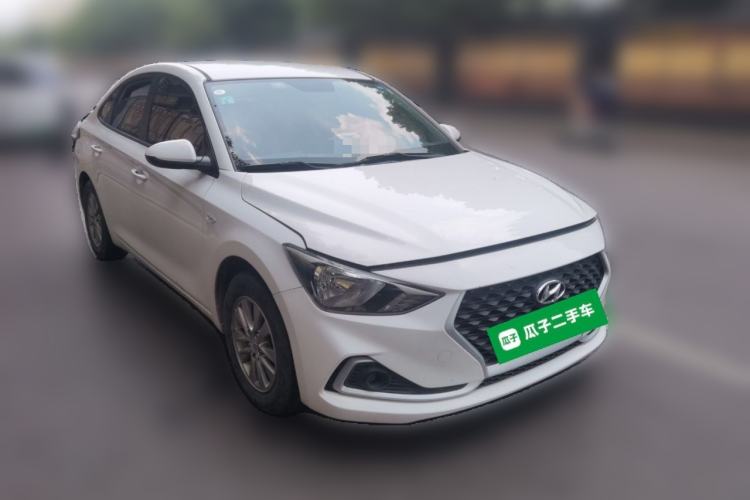 Used Hyundai Celesta 2018 1.6L Automatic GL Enjoyment Version China V Standard Front Right 45 Deg