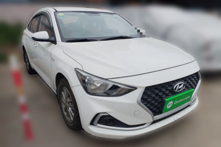 Used Hyundai Celesta 2018 1.6L Automatic GL Enjoyment Version China V Standard Front Right 45 Deg