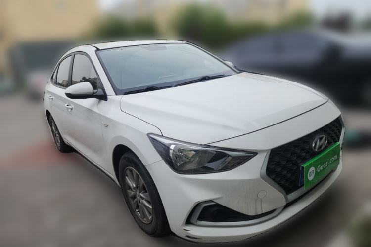 Used Hyundai Celesta 2018 1.6L Automatic GL Enjoyment Edition China VI compliant Front Right 45 Deg