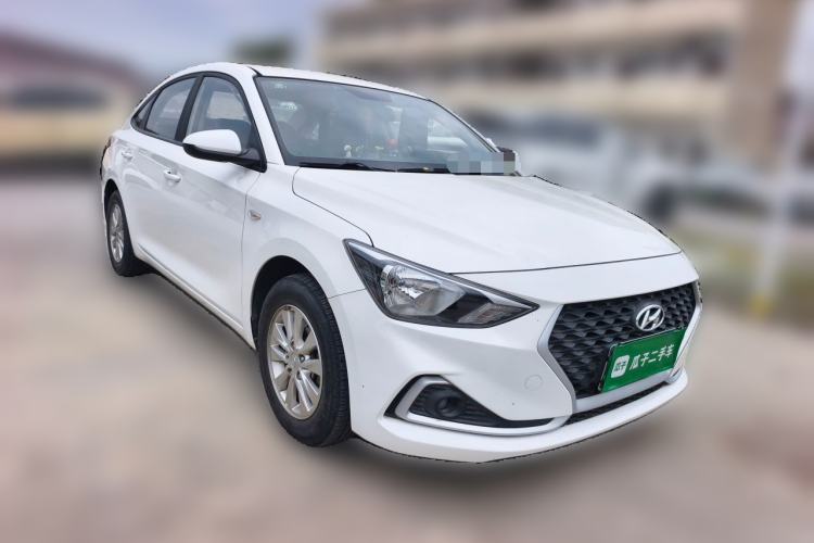 Used Hyundai Celesta 2018 1.6L Automatic GL Enjoyment Version China V Standard Front Right 45 Deg