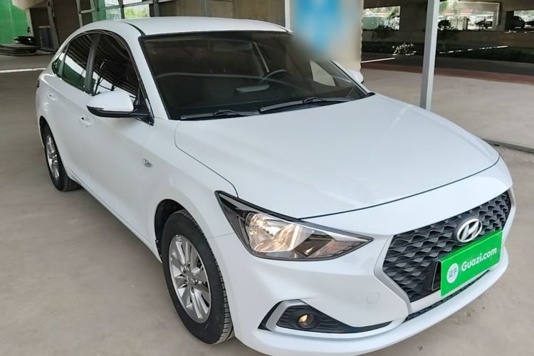 Used Hyundai Celesta 2018 1.6L Automatic GL Enjoyment Version China V Standard Front Right 45 Deg