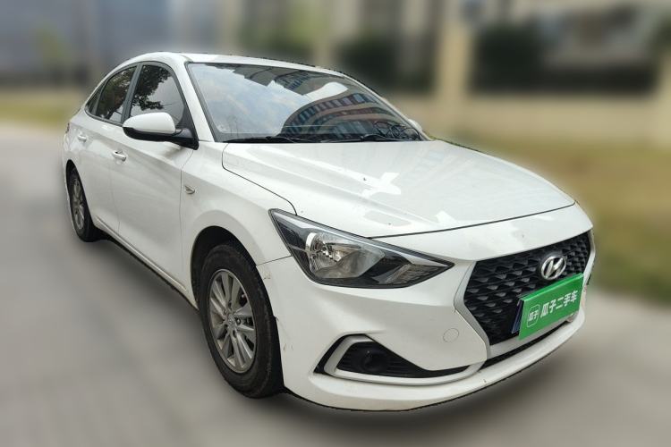 Used Hyundai Celesta 2018 1.6L Automatic GL Enjoyment Version China V Standard Front Right 45 Deg