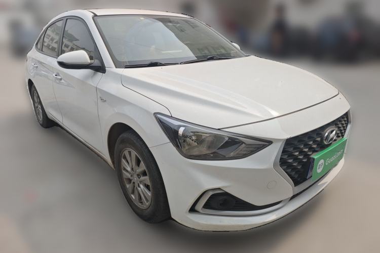 Used Hyundai Celesta 2018 1.6L Automatic GL Enjoyment Edition China VI compliant Front Right 45 Deg