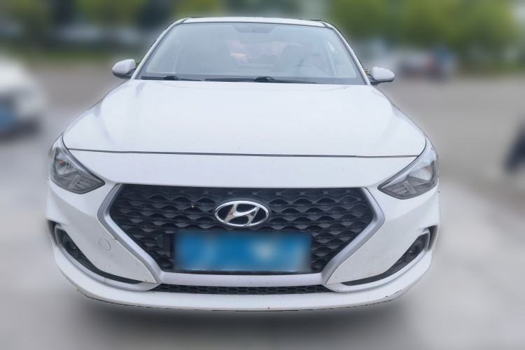 Used Hyundai Celesta 2018 1.6L Automatic GL Enjoyment Edition China VI compliant Front