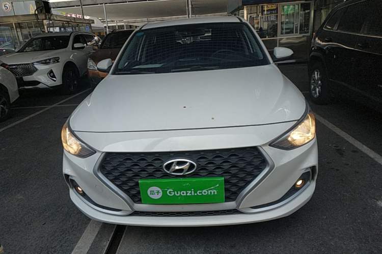 Used Hyundai Celesta 2018 1.6L Automatic GL Enjoyment Edition China VI compliant Front