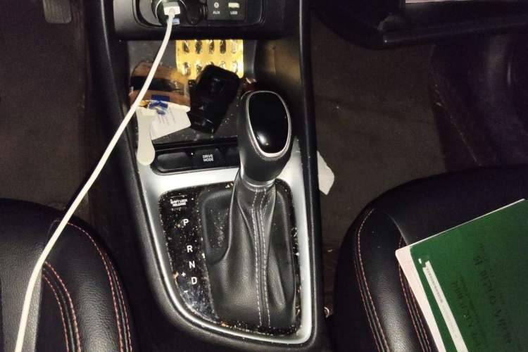 Used Hyundai Celesta 2018 1.6L Automatic GL Enjoyment Version China V Standard Gear Lever