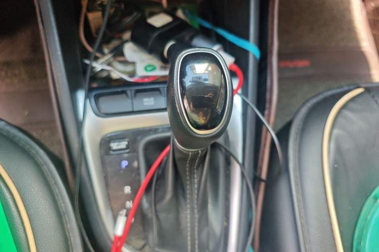 Used Hyundai Celesta 2018 1.6L Automatic GL Enjoyment Version China V Standard Gear Lever