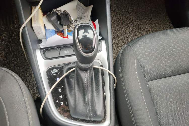 Used Hyundai Celesta 2018 1.6L Automatic GL Enjoyment Version China V Standard Gear Lever