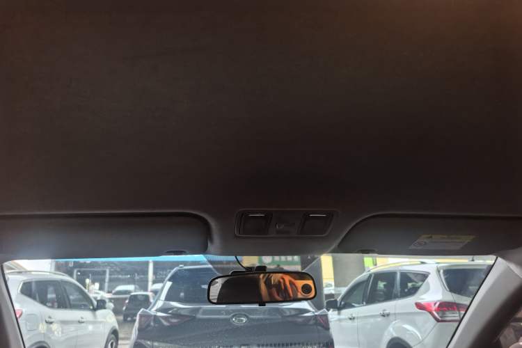 Used Hyundai Celesta 2018 1.6L Automatic GL Enjoyment Version China V Standard Headliner