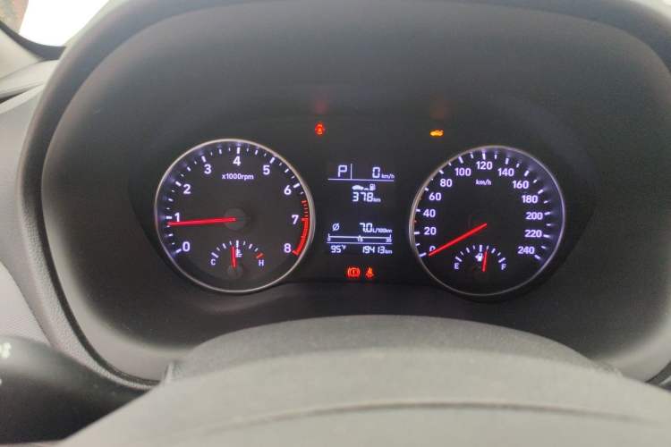 Used Hyundai Celesta 2018 1.6L Automatic GL Enjoyment Edition China VI compliant Instrument Cluster