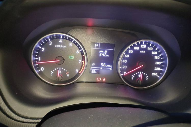 Used Hyundai Celesta 2018 1.6L Automatic GL Enjoyment Edition China VI compliant Instrument Cluster