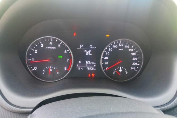 Used Hyundai Celesta 2018 1.6L Automatic GL Enjoyment Version China V Standard Instrument Cluster