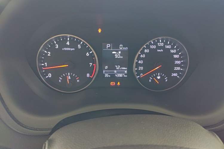 Used Hyundai Celesta 2018 1.6L Automatic GL Enjoyment Version China V Standard Instrument Cluster