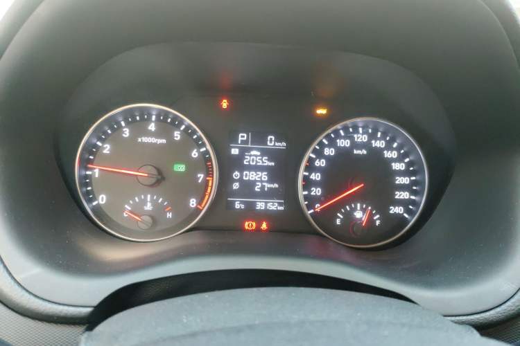 Used Hyundai Celesta 2018 1.6L Automatic GL Enjoyment Version China V Standard Instrument Cluster