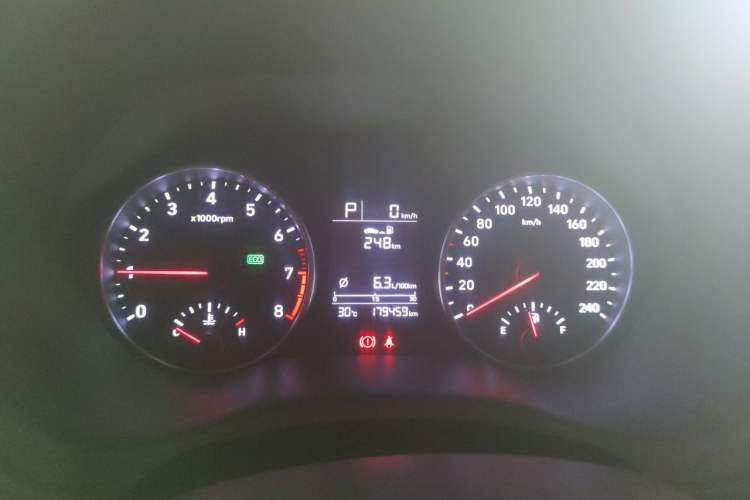 Used Hyundai Celesta 2018 1.6L Automatic GL Enjoyment Edition China VI compliant Instrument Cluster