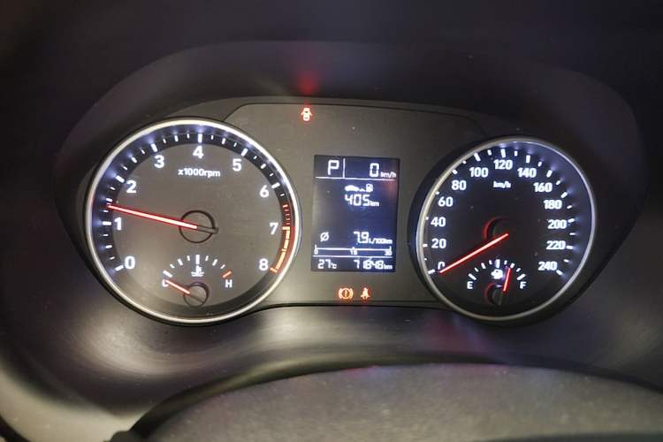Used Hyundai Celesta 2018 1.6L Automatic GL Enjoyment Edition China VI compliant Instrument Cluster