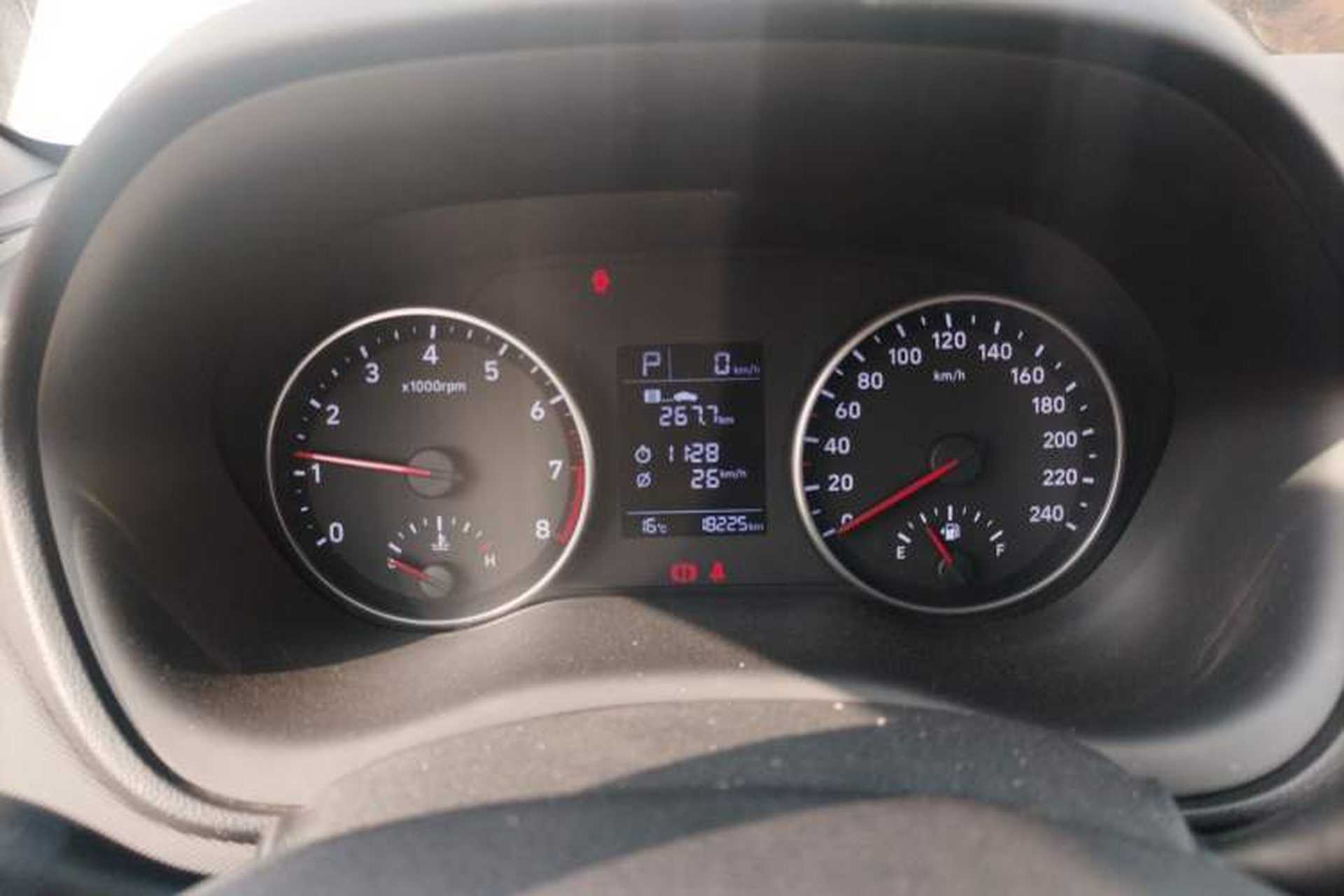 Used Hyundai Celesta 2018 1.6L Automatic GL Enjoyment Edition China VI compliant Instrument Cluster