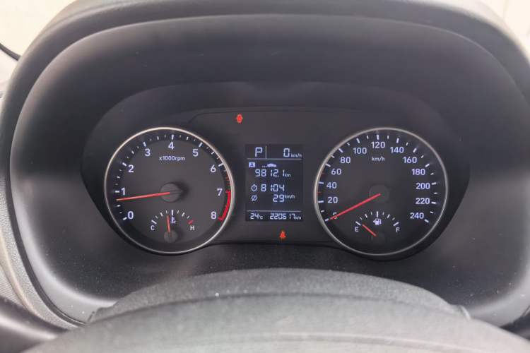 Used Hyundai Celesta 2018 1.6L Automatic GL Enjoyment Version China V Standard Instrument Cluster