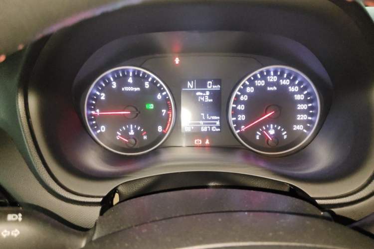 Used Hyundai Celesta 2018 1.6L Automatic GL Enjoyment Version China V Standard Instrument Cluster
