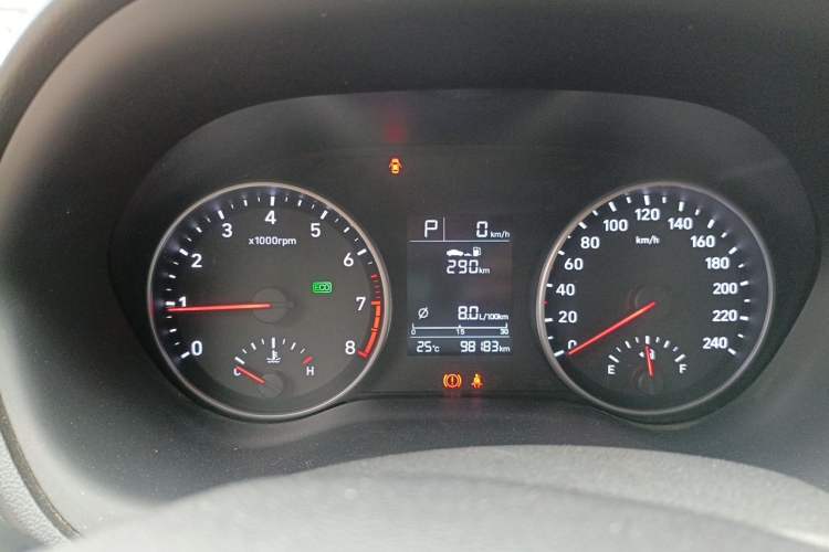 Used Hyundai Celesta 2018 1.6L Automatic GL Enjoyment Version China V Standard Instrument Cluster