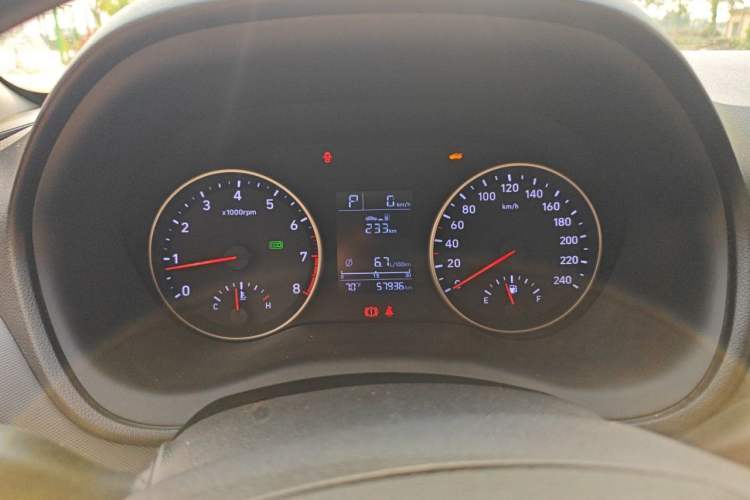 Used Hyundai Celesta 2018 1.6L Automatic GL Enjoyment Edition China VI compliant Instrument Cluster
