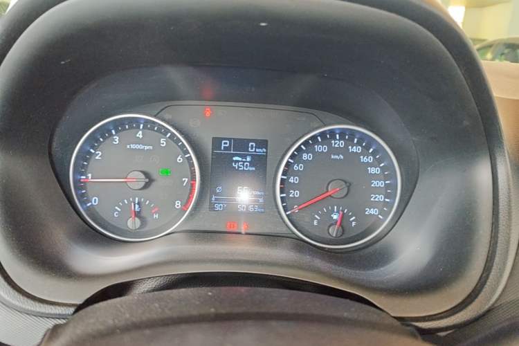 Used Hyundai Celesta 2018 1.6L Automatic GL Enjoyment Edition China VI compliant Instrument Cluster