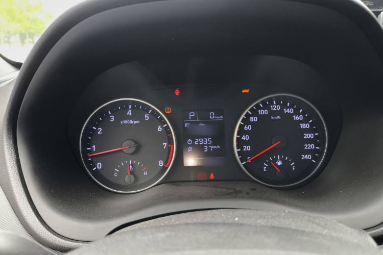 Used Hyundai Celesta 2018 1.6L Automatic GL Enjoyment Edition China VI compliant Instrument Cluster