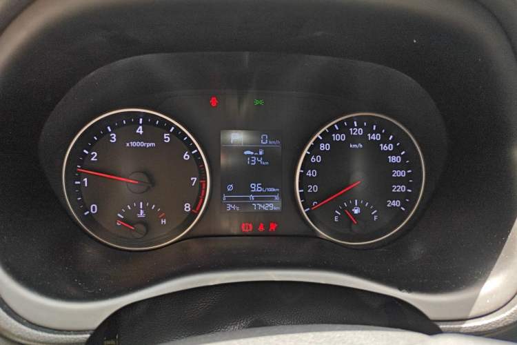 Used Hyundai Celesta 2018 1.6L Automatic GL Enjoyment Edition China VI compliant Instrument Cluster