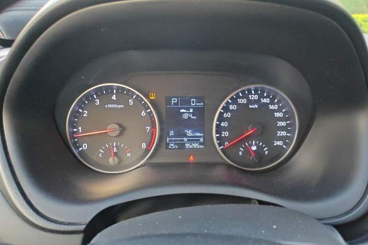 Used Hyundai Celesta 2018 1.6L Automatic GL Enjoyment Version China V Standard Instrument Cluster