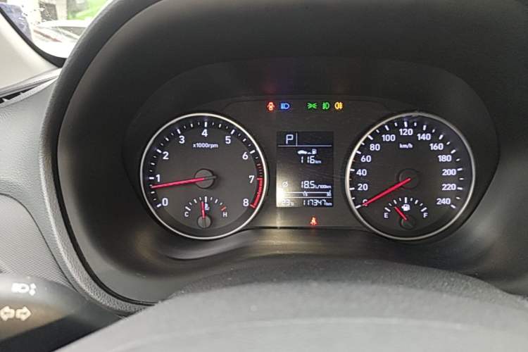 Used Hyundai Celesta 2018 1.6L Automatic GL Enjoyment Edition China VI compliant Instrument Cluster
