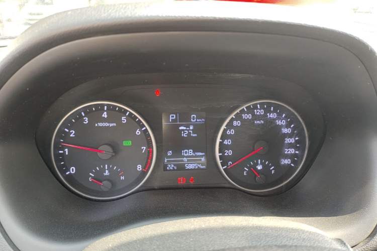 Used Hyundai Celesta 2018 1.6L Automatic GL Enjoyment Edition China VI compliant Instrument Cluster