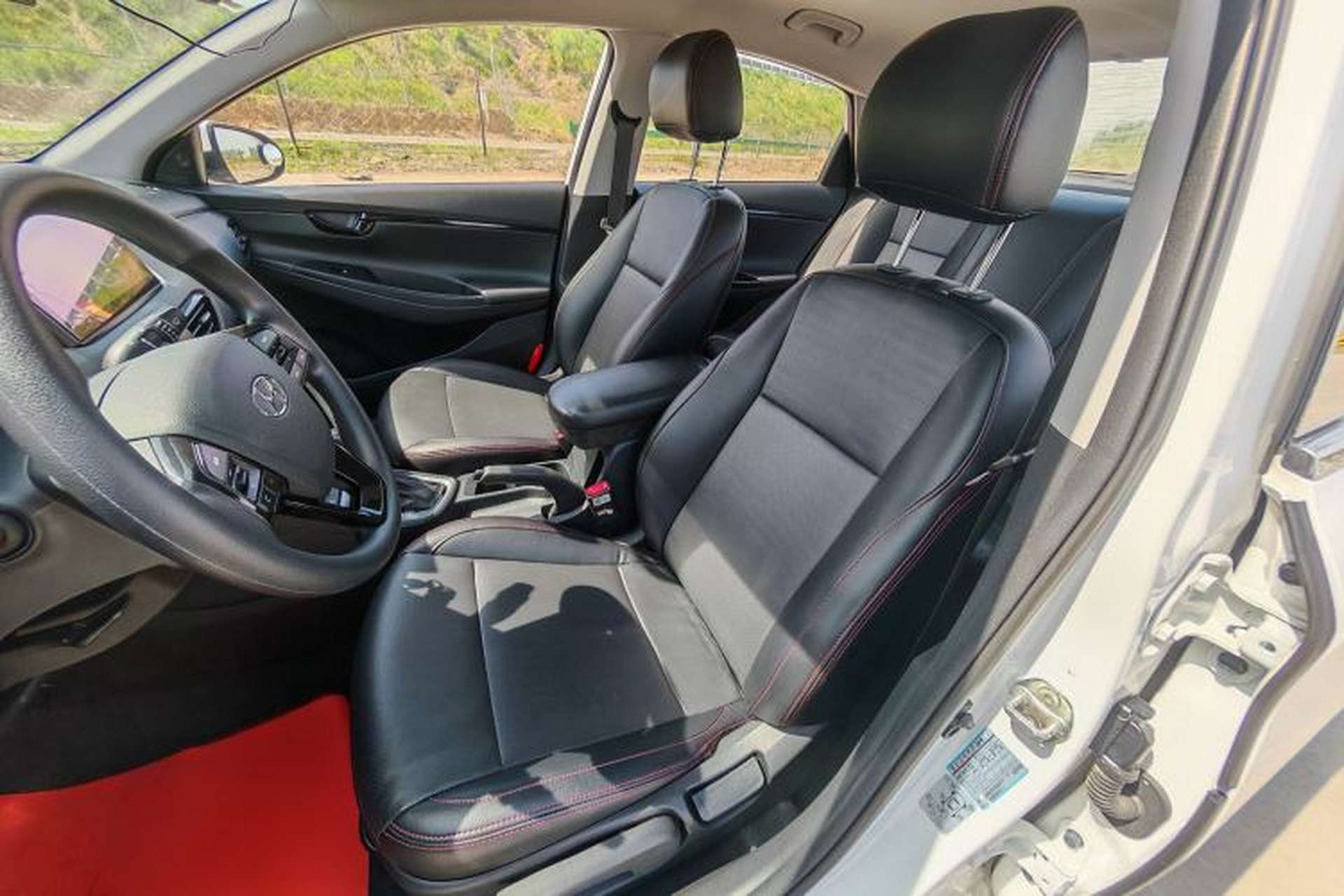 Used Hyundai Celesta 2018 1.6L Automatic GL Enjoyment Edition China VI compliant Interior 6