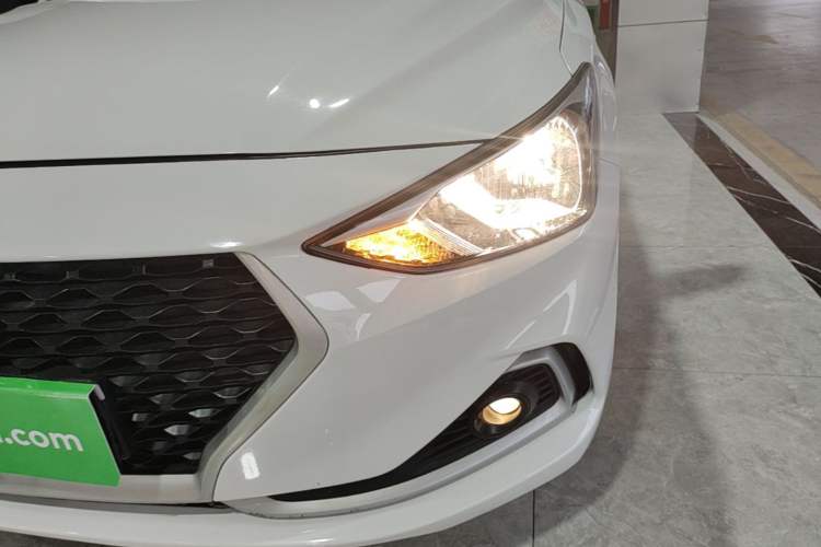 Used Hyundai Celesta 2018 1.6L Automatic GL Enjoyment Edition China VI compliant Left Front Headlight